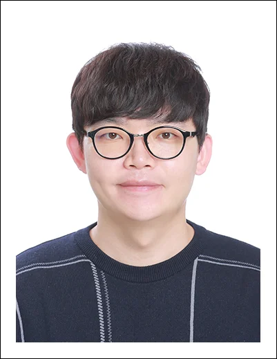 Ho Seung Lee photo